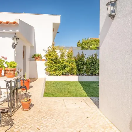 Semesterbostad Guestready - Gorgeous Near The Lagoon Sesimbra